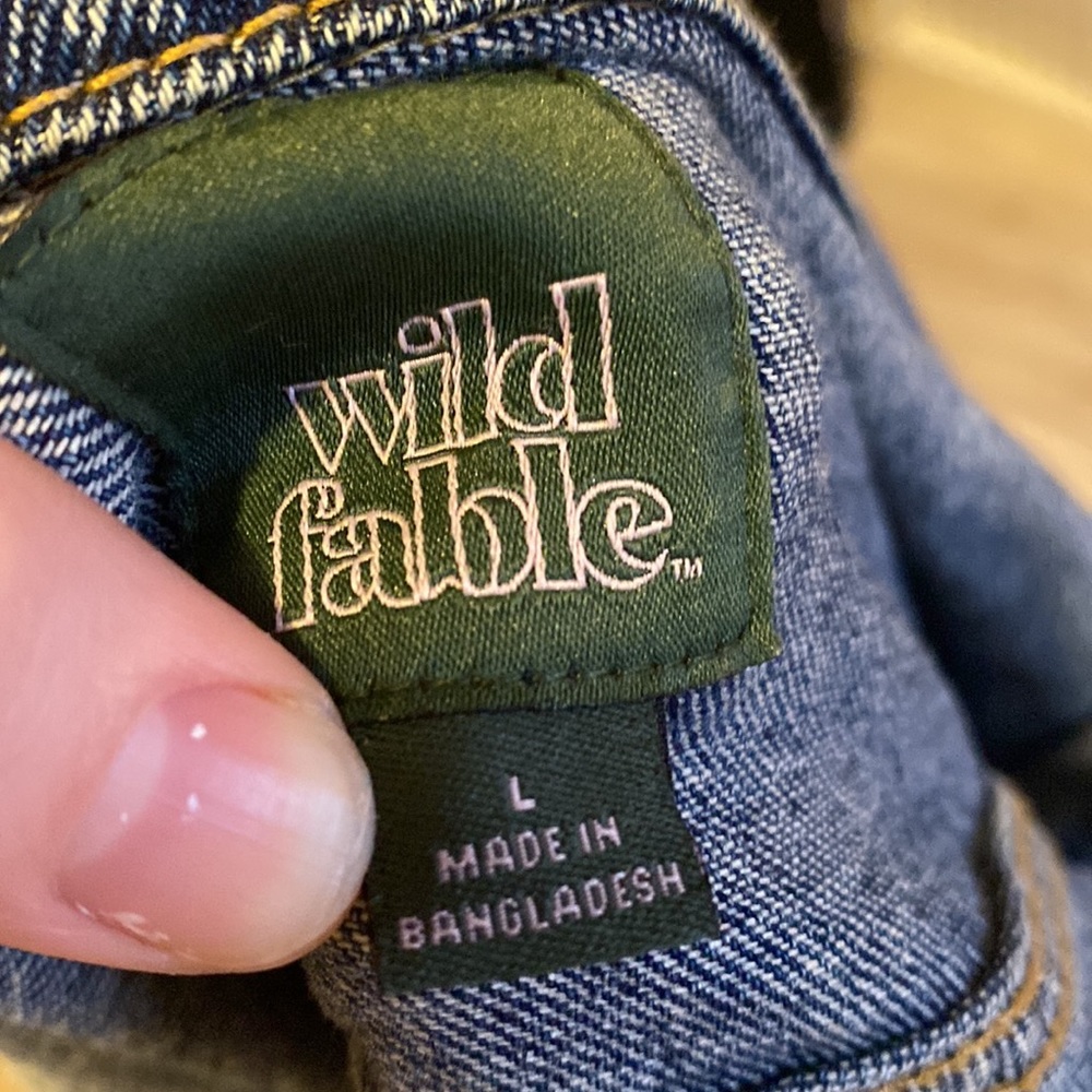 Jean jacket - Picture 2 of 3